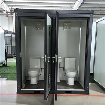 Kabin Toilet Portabel